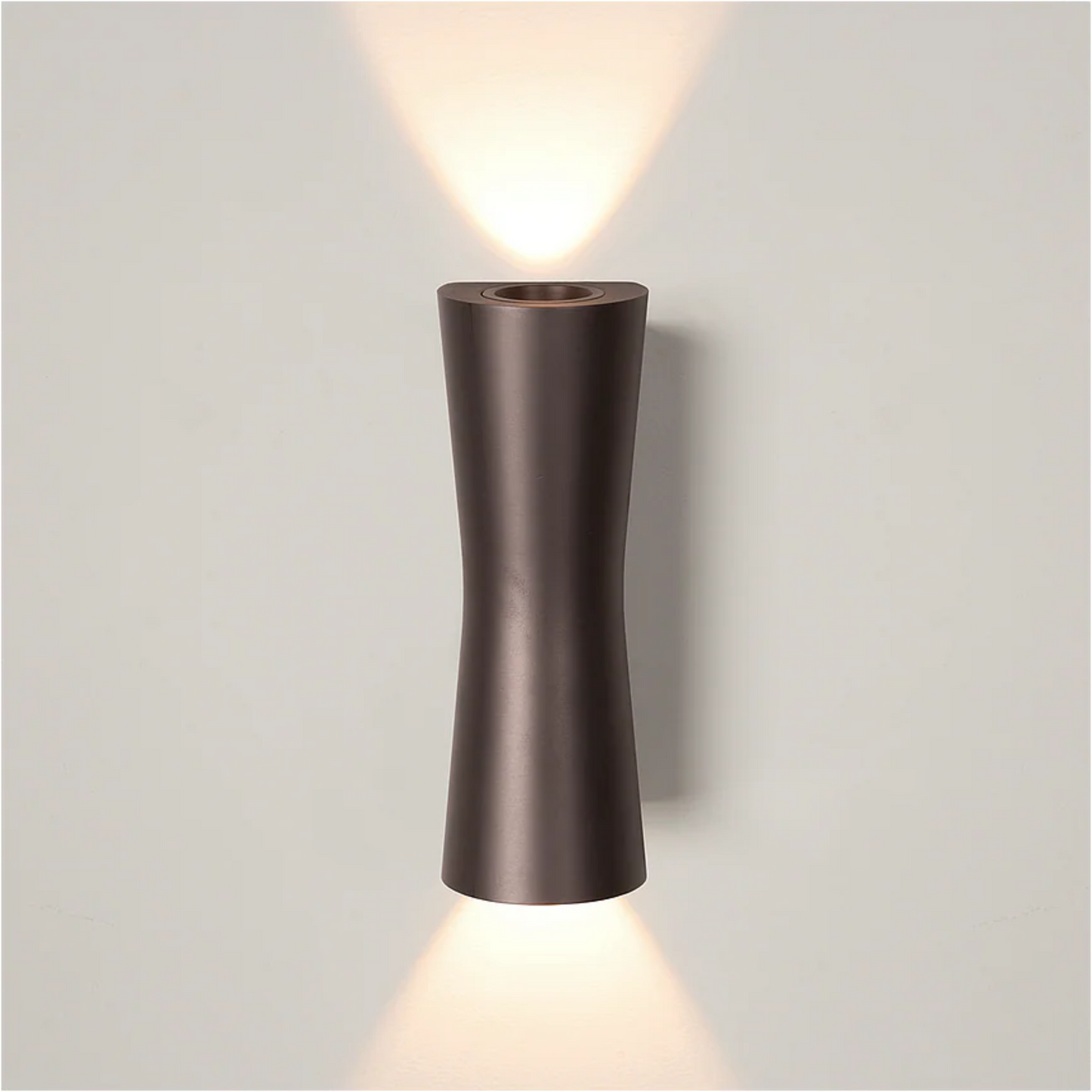 Valenzo wall lamp 20x7x5.5 cm – Luxurious design lamp in brushed bronze