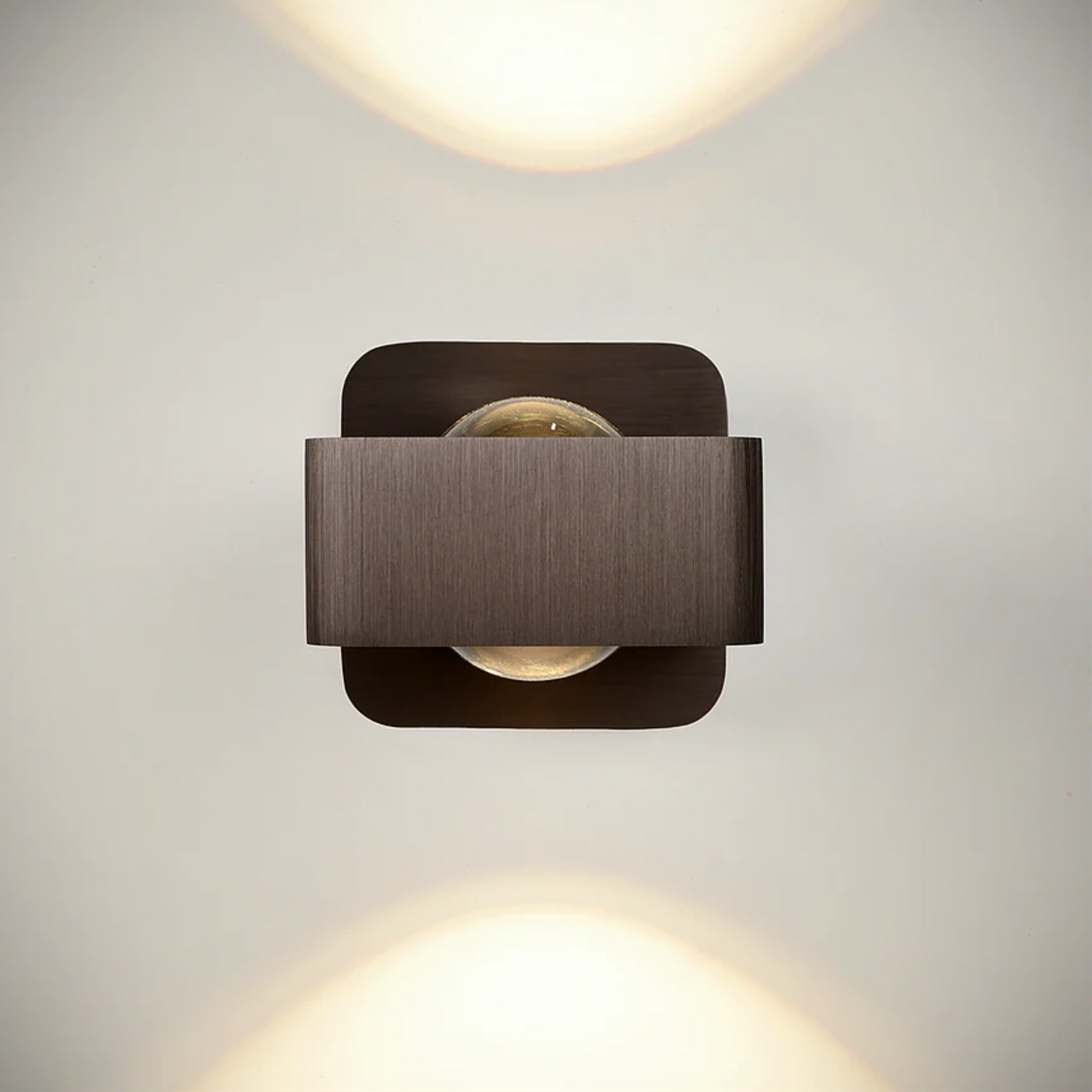 Selo wall lamp 10x14x5x10 cm brushed bronze with integrated dimmable LED