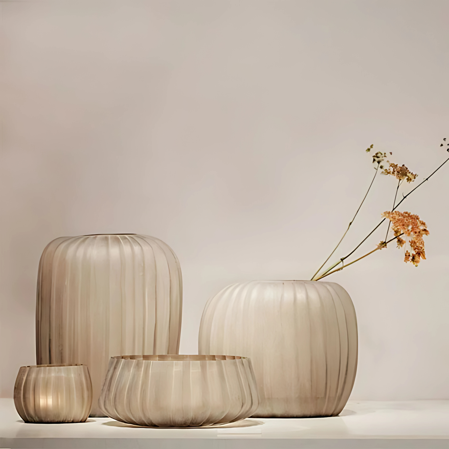 Guaxs | MANAKARA theelichthouder 11x15x10 cm taupe/beige