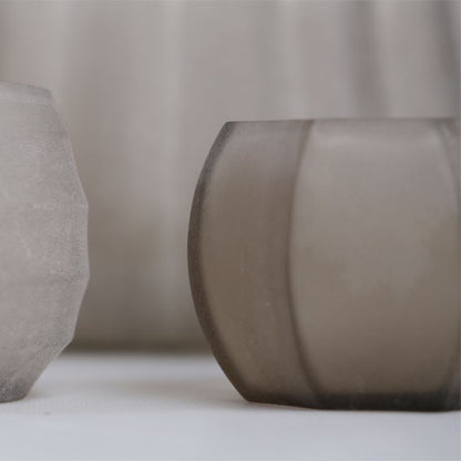 Guaxs | Koonam theelichthouder 6x8x6,5 cm taupe/beige