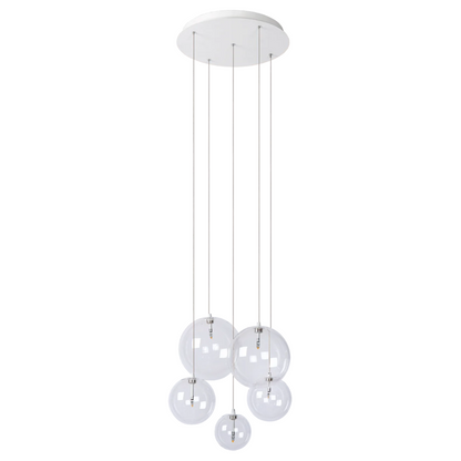 Novi 5 hanglamp met witte plafondplaat en vijf glazen bollen.