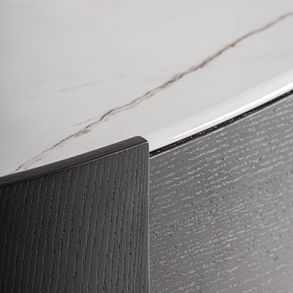 Dressoir Lioren in zwart hout met wit gesinterd steen blad, modern contemporary design met zes lades – Maison Collection.