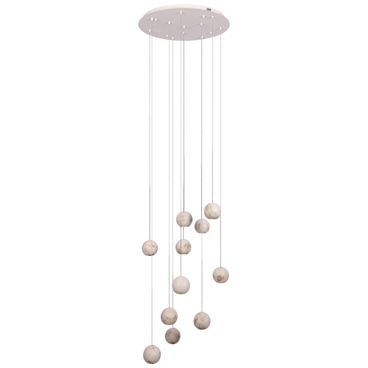 Noor hanglamp met alabaster bollen en witte plafondplaat in hoge entree