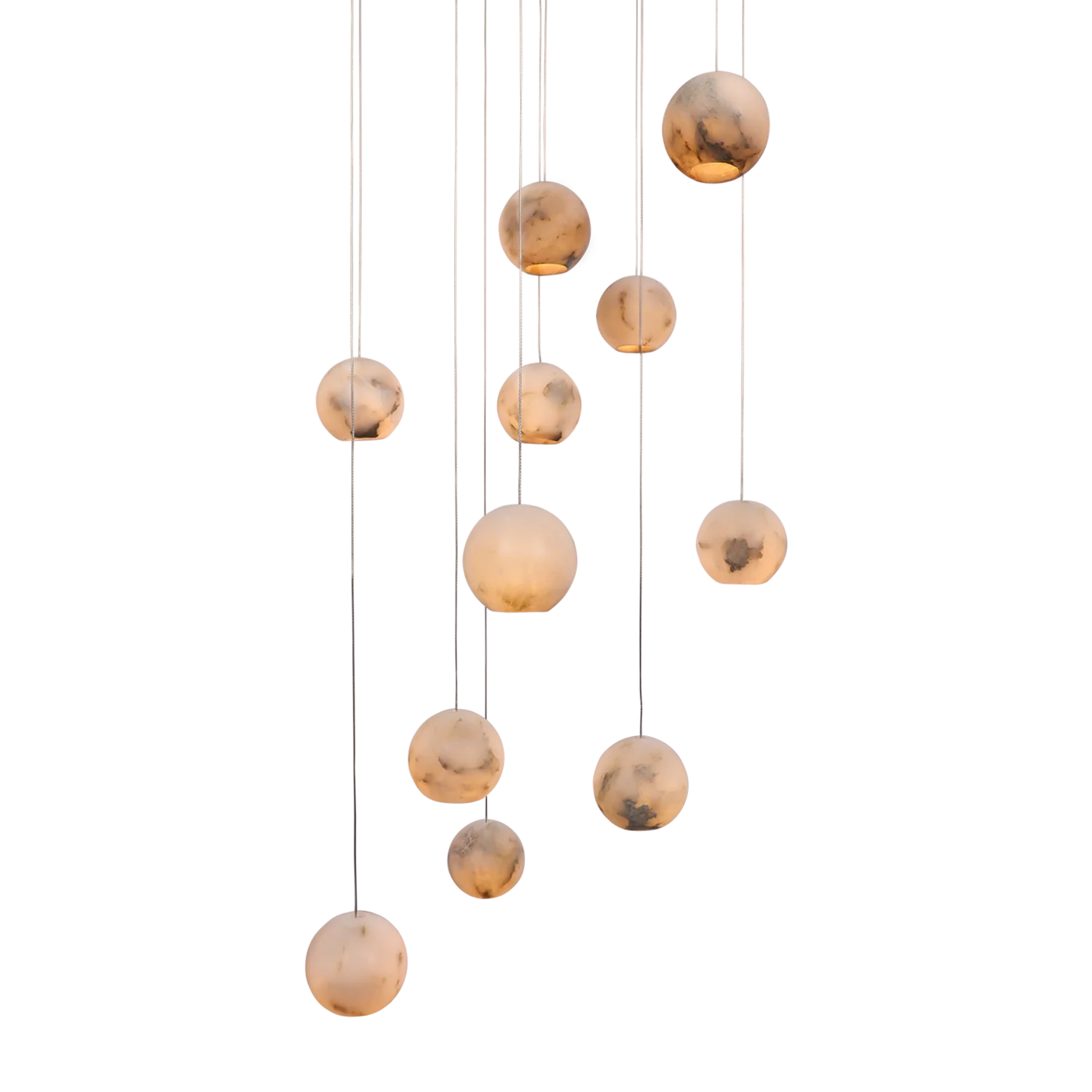 Noor hanglamp met alabaster bollen en witte plafondplaat in hoge entree